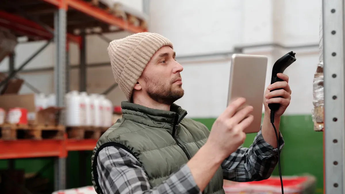 How to Keep Track of Inventory Instantly with Smart Shelf Labels