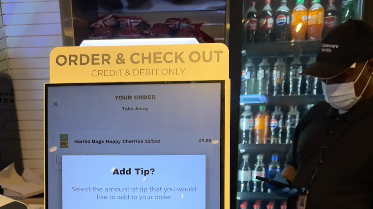 The Secret Behind UNIQLO Store’s Seamless Self-Checkout