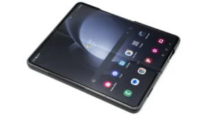 Retailers Eye Foldable Screen Digital Price Tags as Commercialization Advances