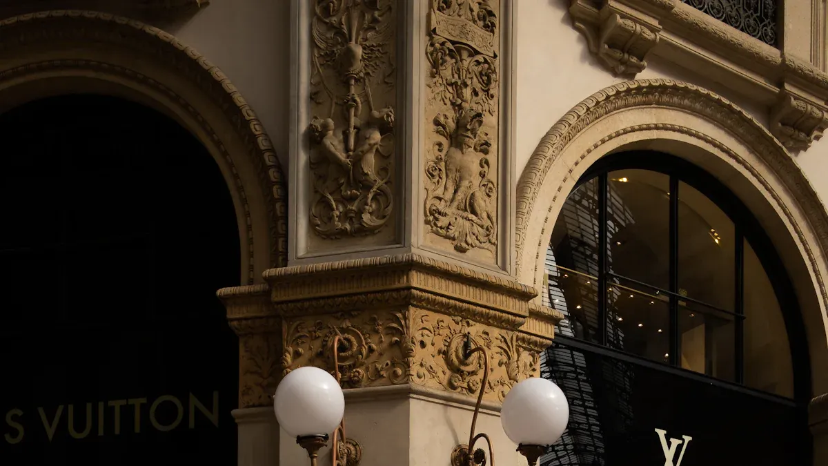 Digital price tags deliver luxury at Louis Vuitton