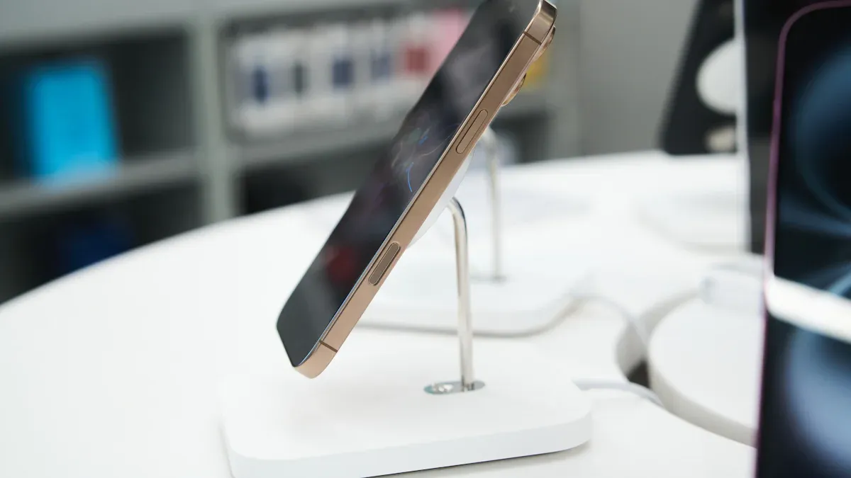Digital price tags in luxury retail